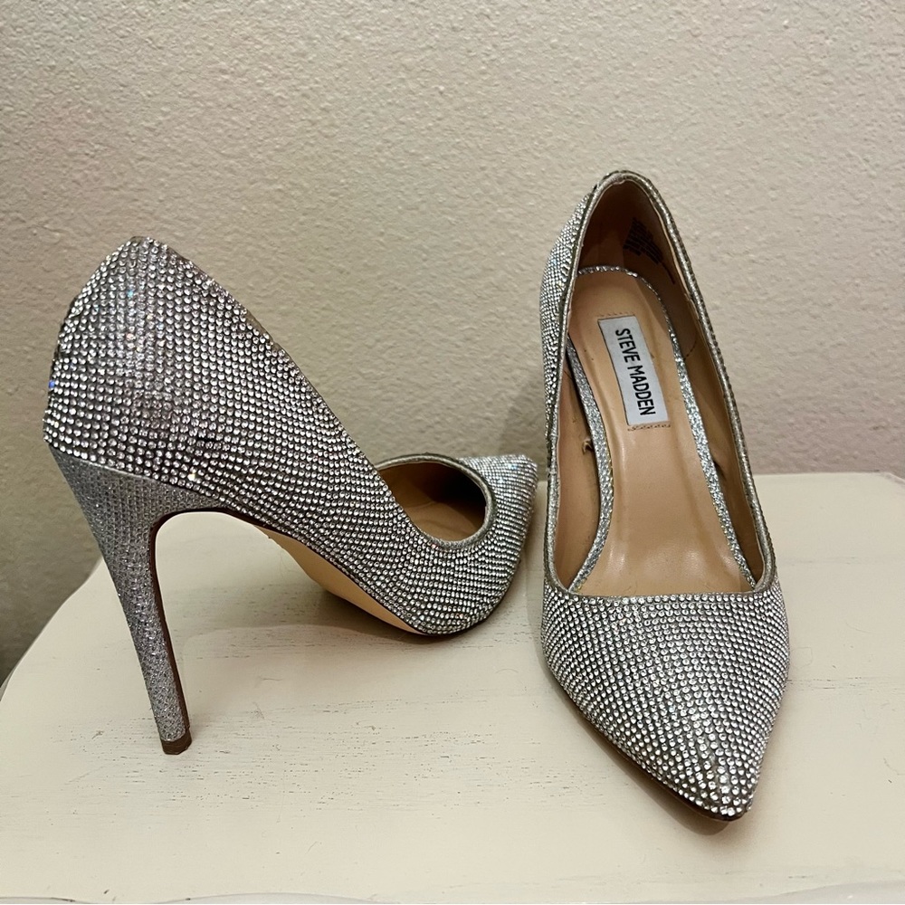 Steve Madden Rhinestone Stiletto Heels (Size 7)